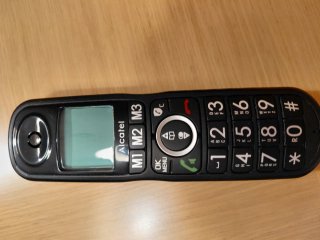 Teléfono fijo Alcatel XL535 para mayores