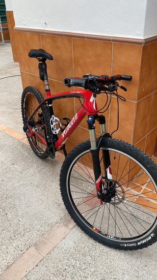 Bicicleta Montaña Carbono Specialized Roja