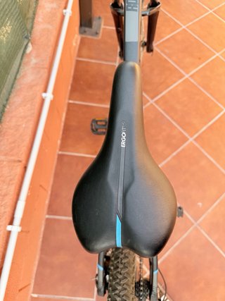 Bicicleta MTB B'TWIN Rockrider 520