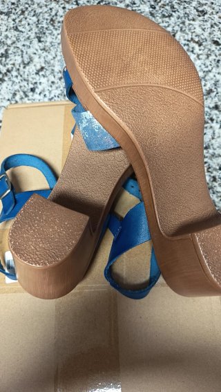 Sandalias azules y plateadas Talla 39