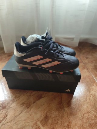 Botas de fútbol Adidas Talla 34