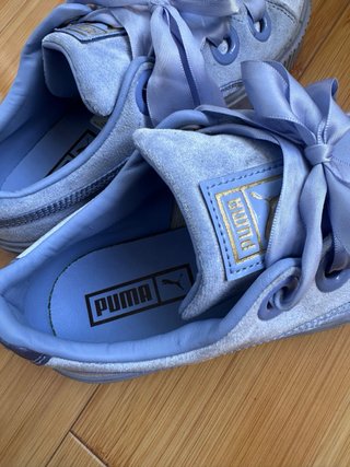 Zapatillas Puma Azules con lazo