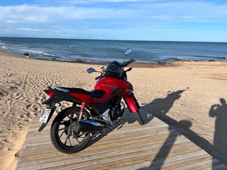 Honda CB125F 2017 – Muy buen estado