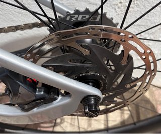 Bicicleta BH aerolight SRAM Force AXS