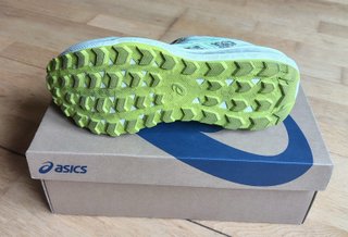 Zapatillas Asics Trail Nuevas Talla 40.5
