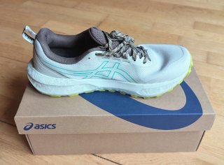 Zapatillas Asics Trail Nuevas Talla 40.5