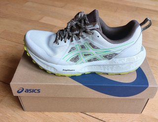 Zapatillas Asics Trail Nuevas Talla 40.5