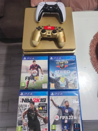 Consola PS4 Slim Dorada 500GB + 4 Juegos y 2 mando