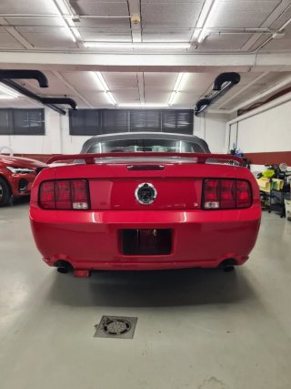 Ford Mustang 2005