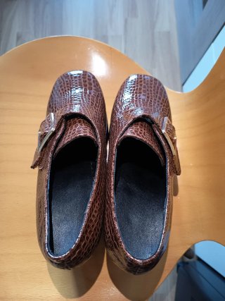 Zapatos plataforma tacón marrón serpiente 40