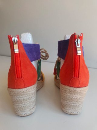 Sandalias NUEVAS cuña esparto multicolor T.39