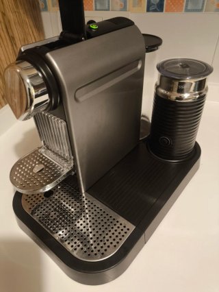Cafetera Nespresso Krups CitiZ & Milk XN730T