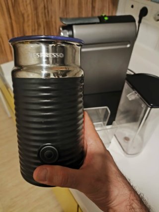Cafetera Nespresso Krups CitiZ & Milk XN730T
