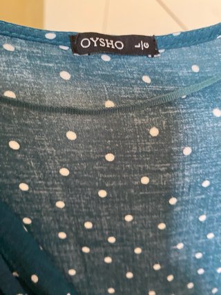Vestido Oysho verde azuleo con lunares blancos