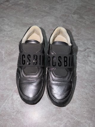 Zapatillas Bikkembergs Negras y Plateadas