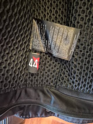 Chaqueta Dainese Nikita 2 Talla 44 con espaldera