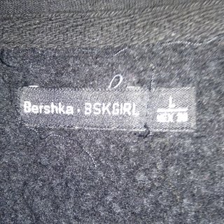Sudadera Bershka Negra con Capucha