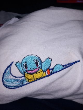 Camiseta  Bordada Squirtle Pokémon
