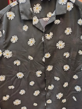 Camisa estampada flores hombre