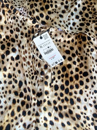 Traje Zara Estampado Animal Print Talla XL