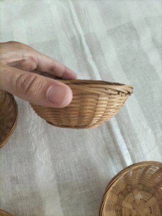Vajilla antigua platitos de pan fuente vintage