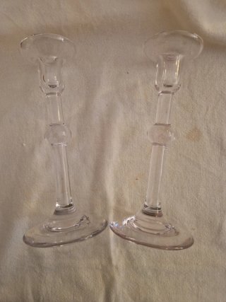 Par de candelabros de cristal