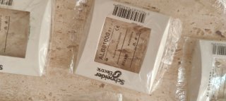 Enchufes Schneider Alvaïs Blanco (Pack 30)