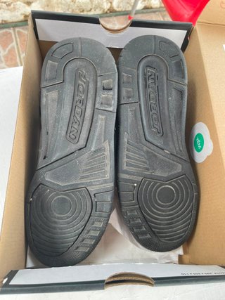 Zapatillas Jordan Negras Seminuevas