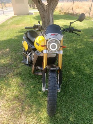 Fantic Caballero MotoEnduro Amarilla y Negra 500