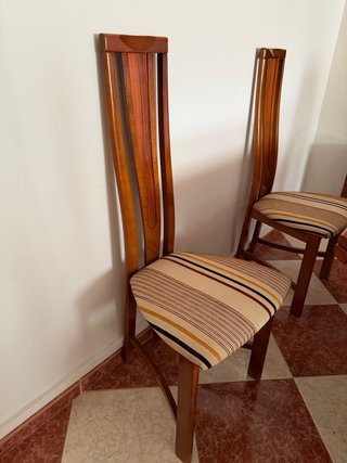 Mesa comedor y 6 sillas madera