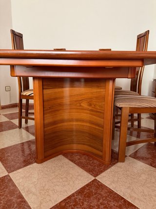 Mesa comedor y 6 sillas madera
