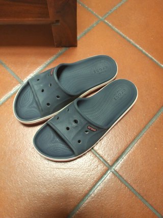 Ciabatte Crocs Blu Usate