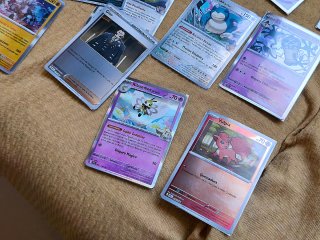 Lote Cartas Pokémon en su mayoría Holográficas