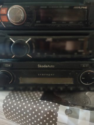 Radios CD Alpine, Pioneer, JVC