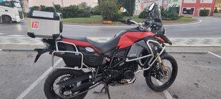 BMW F800GS Adventure Moto Negra/Roja