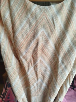 Mono Cortefiel rayas beige y rosa