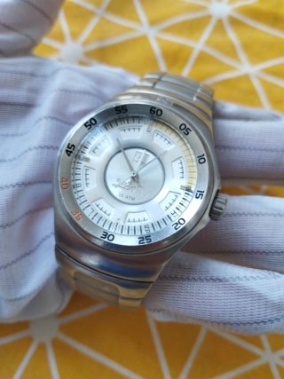 RELOJ DEPENDANT A 20 EUROS