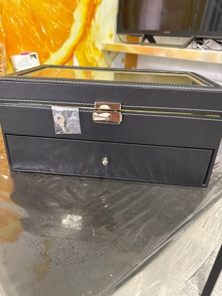 Expositor Lujo Gafas y Relojes Negro/Amarillo 18