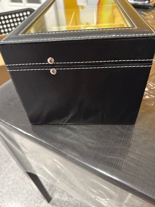 Expositor Lujo Gafas y Relojes Negro/Amarillo 18