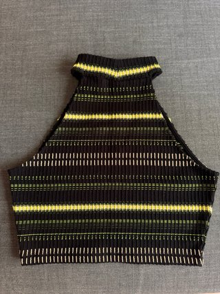 Top Desigual Negro y Amarillo Talla S