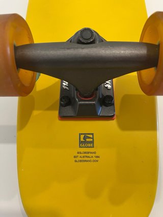 Skate Cruiser Globe Amarillo
