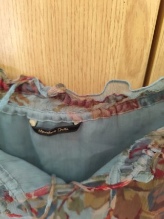 Blusa Massimo Dutti floral volantes