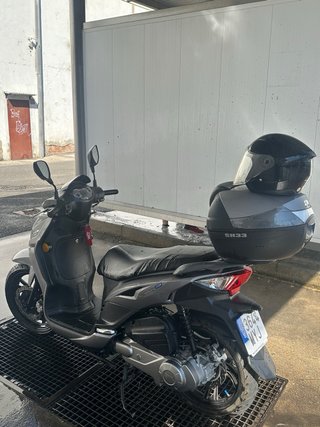 Moto Scooter SYM SR 125 C
