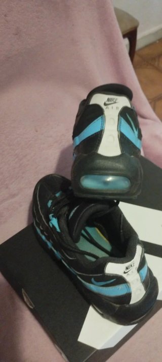 Zapatillas Nike Air Max 95 Negras y azul