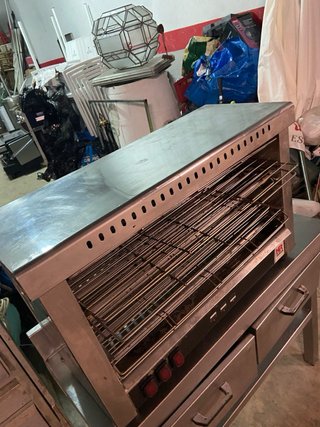 Tostador HR 3 pisos ancho en perfecto estado