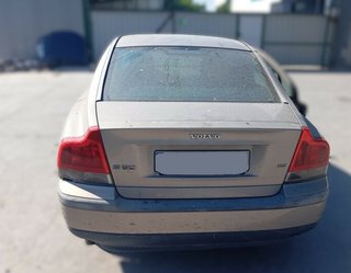 Paragolpes trasero volvo s60 berlina d5 488660