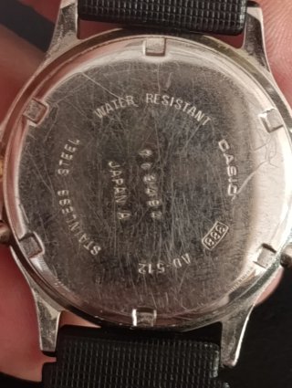 Reloj Casio Vintage Analógico Digital Dorado/Plate