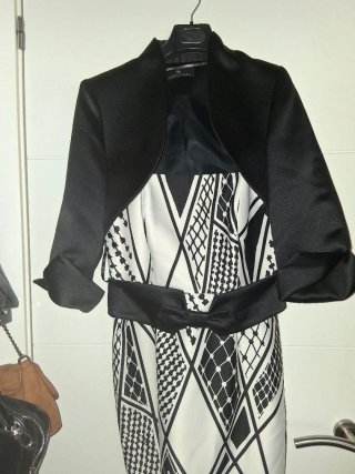Traje de fiesta Sonia Peña con chaqueta, puesto 1