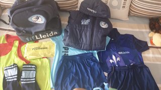 Ropa de fútbol Fif  Lleida talla 10/12 años