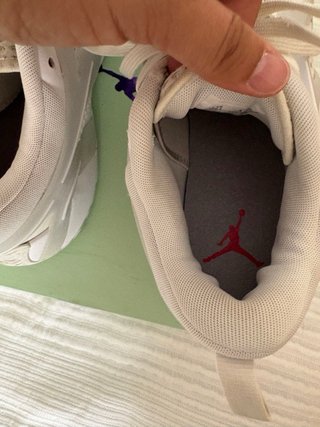 Zapatillas Jordan Talla 42.5 Beige/Blanco